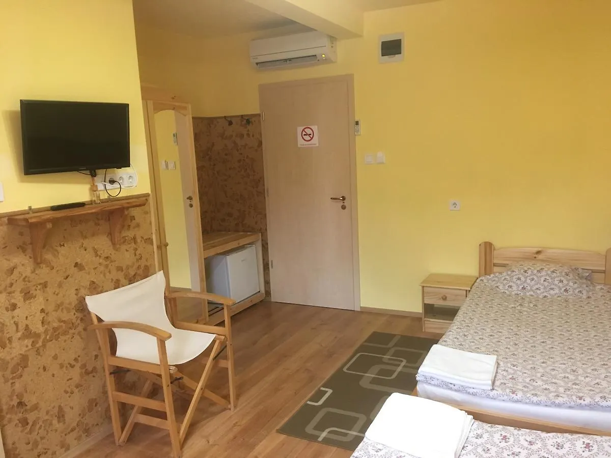 Casablanca Rooms And Restaurant Debreczyn Węgry